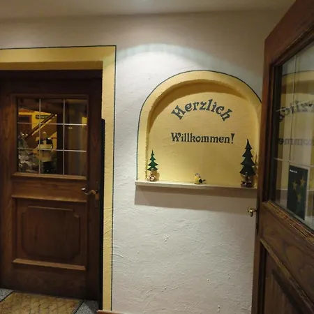 Restaurant Kroell 호텔