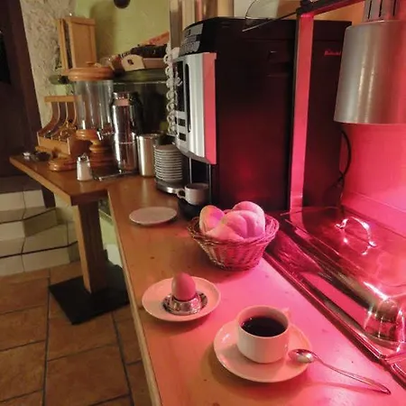Hotel Kroell 3*