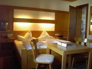 Kroell Hotel
